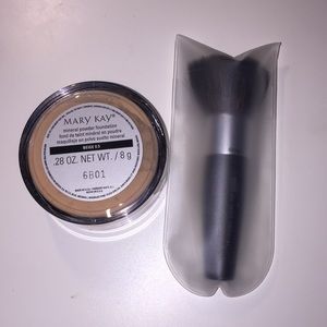 Mary Kay Beige 0.5 Mineral Powder Foundation